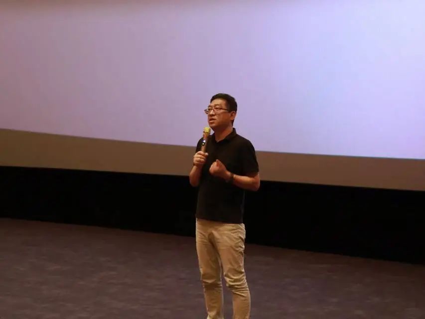 繁星映匠心光影证青春--我院繁星毕业展在天悦城三克映画璀璨启幕